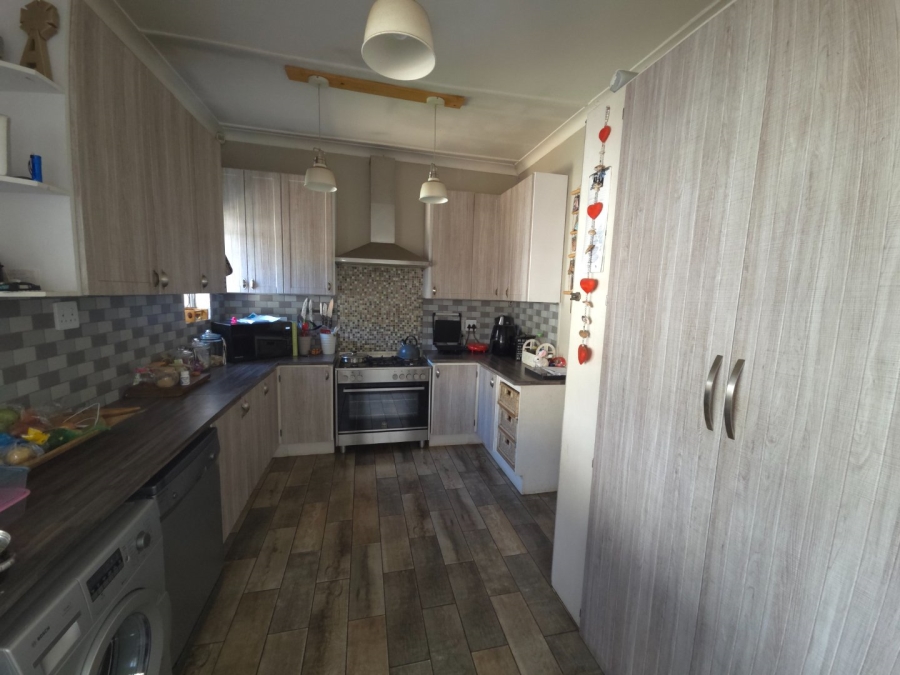 3 Bedroom Property for Sale in Villieria Gauteng