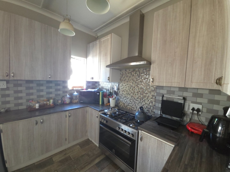 3 Bedroom Property for Sale in Villieria Gauteng