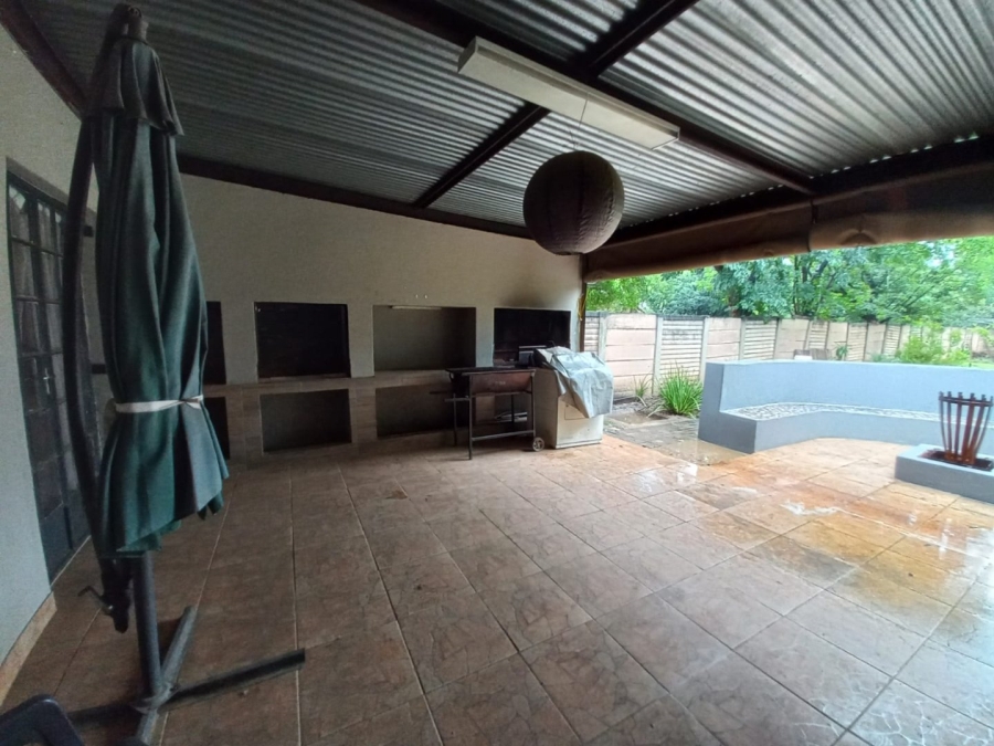 3 Bedroom Property for Sale in Villieria Gauteng