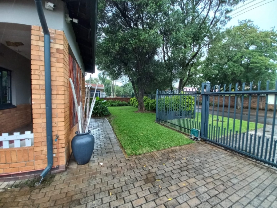3 Bedroom Property for Sale in Villieria Gauteng
