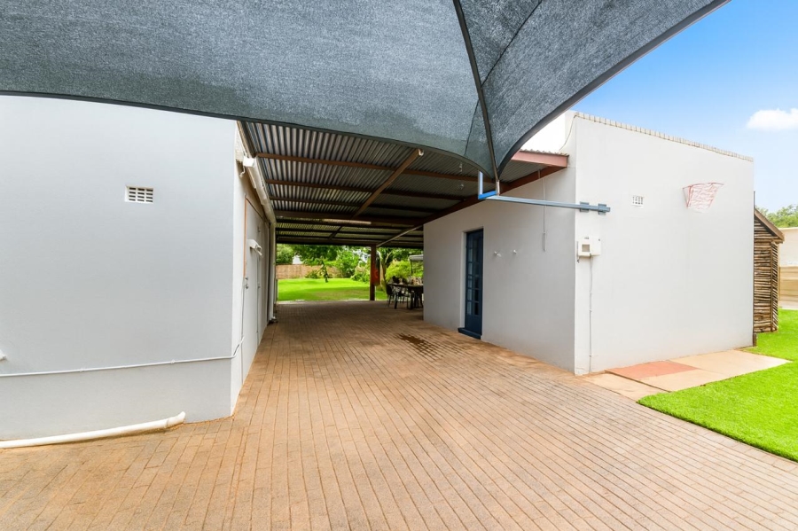 3 Bedroom Property for Sale in Villieria Gauteng