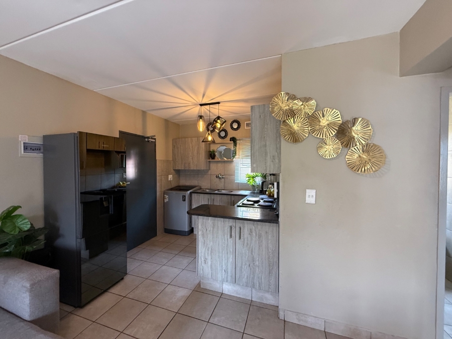 2 Bedroom Property for Sale in Montana Tuine Gauteng