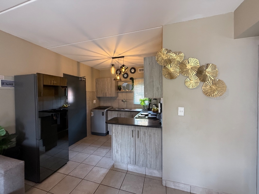 2 Bedroom Property for Sale in Montana Tuine Gauteng