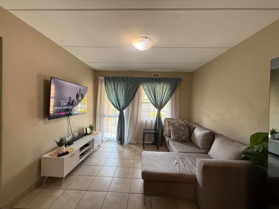 2 Bedroom Property for Sale in Montana Tuine Gauteng