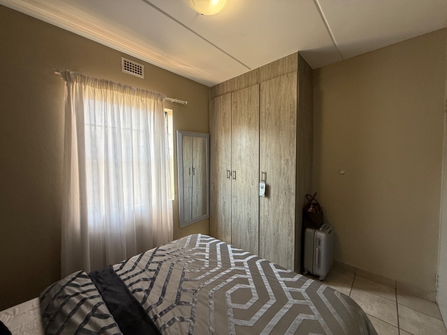 2 Bedroom Property for Sale in Montana Tuine Gauteng