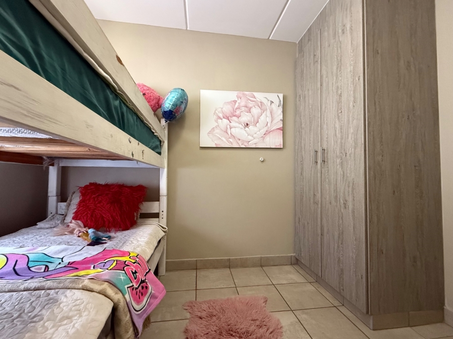 2 Bedroom Property for Sale in Montana Tuine Gauteng