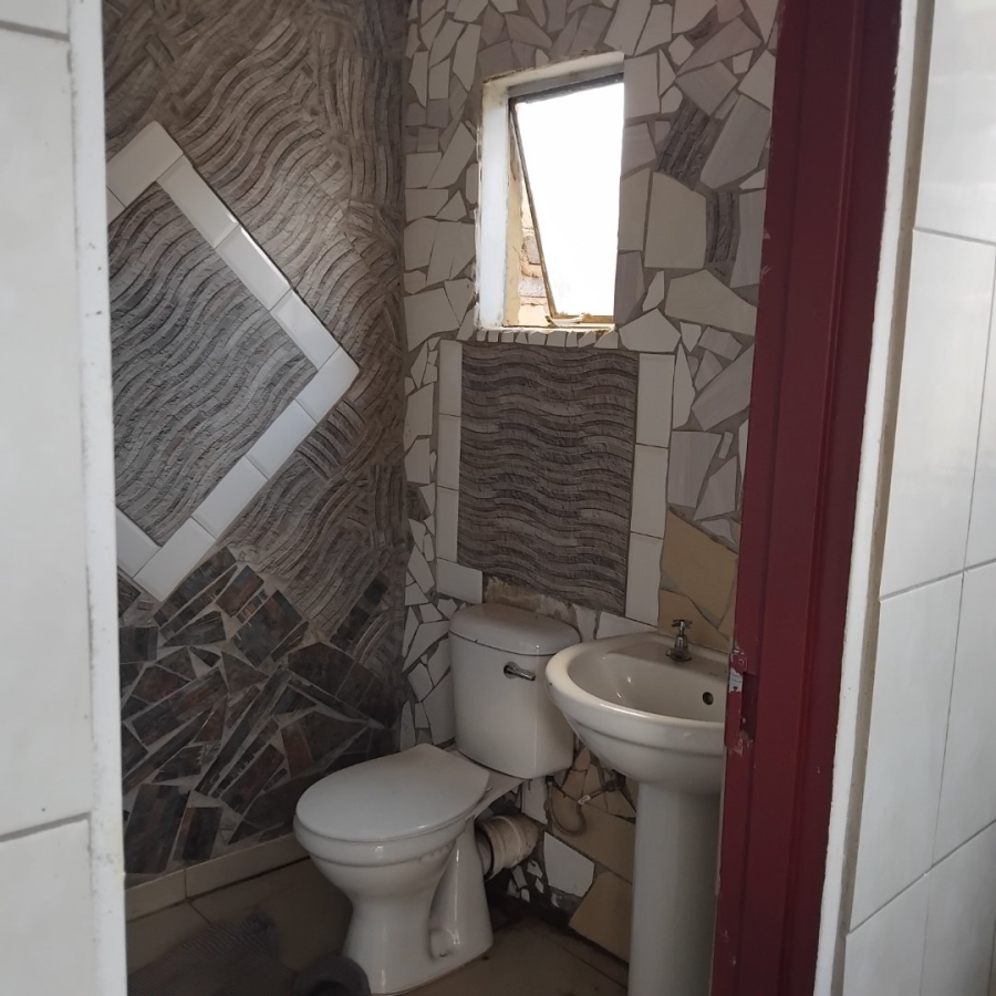 3 Bedroom Property for Sale in Protea Glen Gauteng