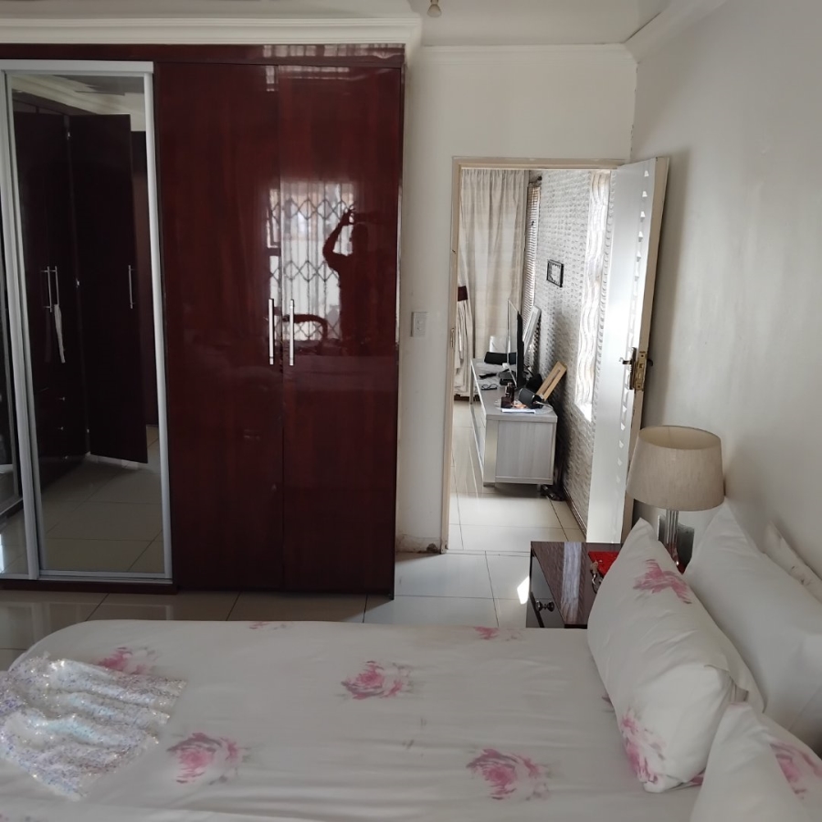 3 Bedroom Property for Sale in Protea Glen Gauteng