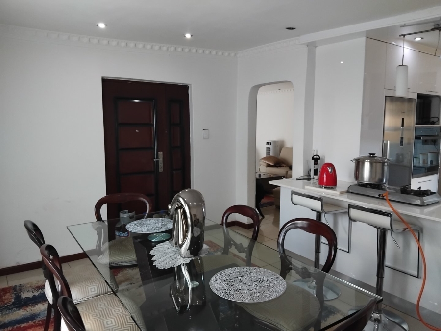 3 Bedroom Property for Sale in Protea Glen Gauteng