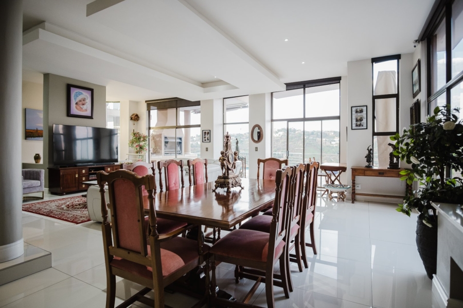 5 Bedroom Property for Sale in Glenvista Gauteng