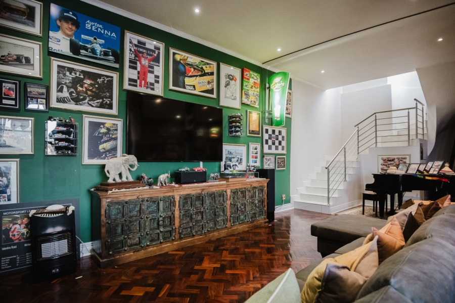 5 Bedroom Property for Sale in Glenvista Gauteng