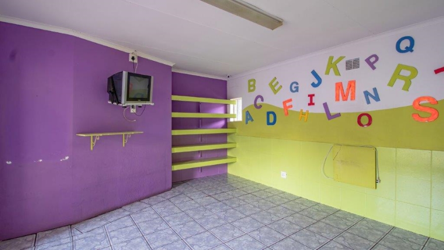 7 Bedroom Property for Sale in Aston Manor Gauteng