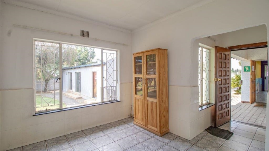 7 Bedroom Property for Sale in Aston Manor Gauteng