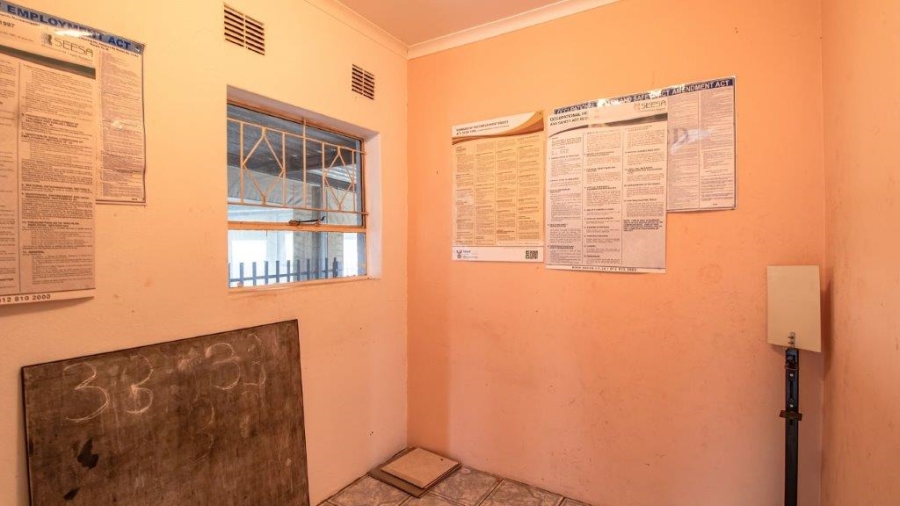 7 Bedroom Property for Sale in Aston Manor Gauteng