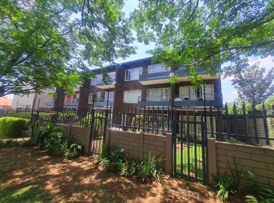 1 Bedroom Property for Sale in Edenvale Central Gauteng