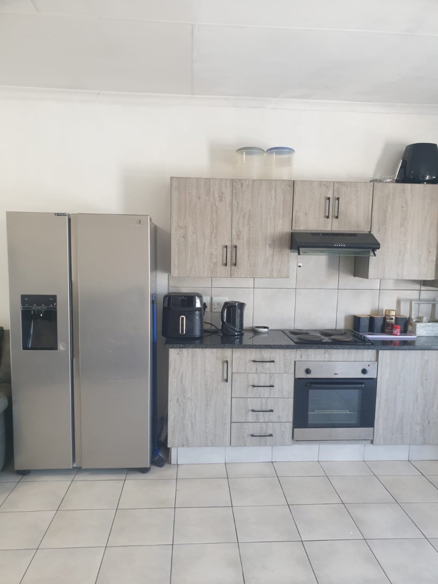 2 Bedroom Property for Sale in Benoni North Gauteng