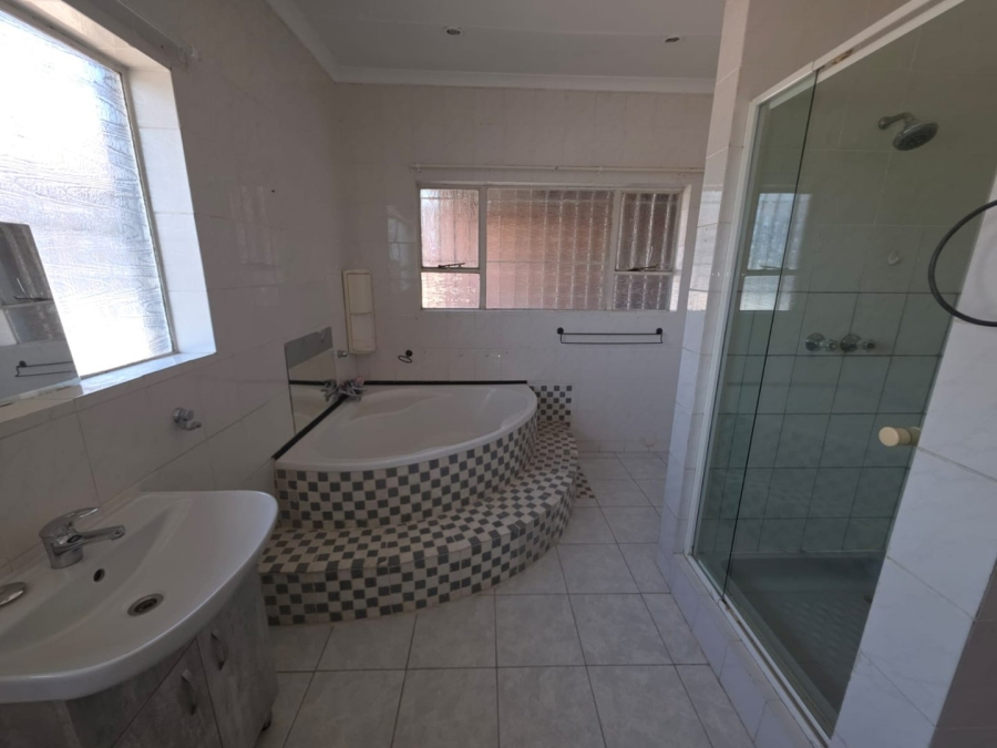 Commercial Property for Sale in Vischkuil Gauteng