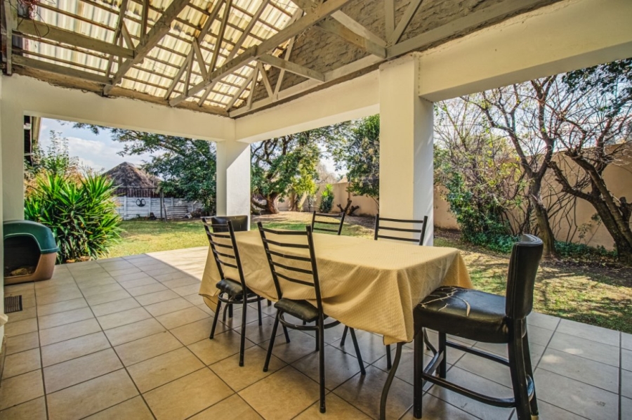 4 Bedroom Property for Sale in Isandovale Gauteng