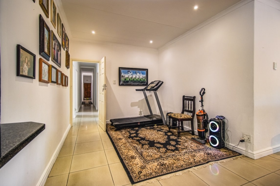 4 Bedroom Property for Sale in Isandovale Gauteng