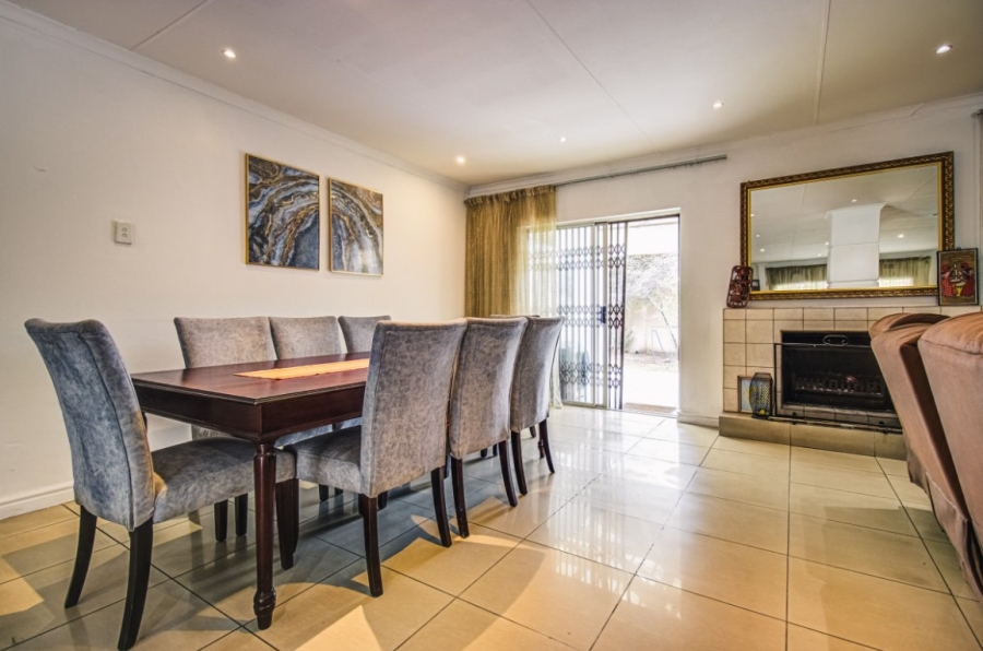 4 Bedroom Property for Sale in Isandovale Gauteng