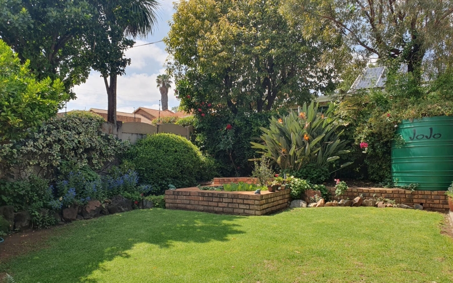 5 Bedroom Property for Sale in Marais Steyn Park Gauteng
