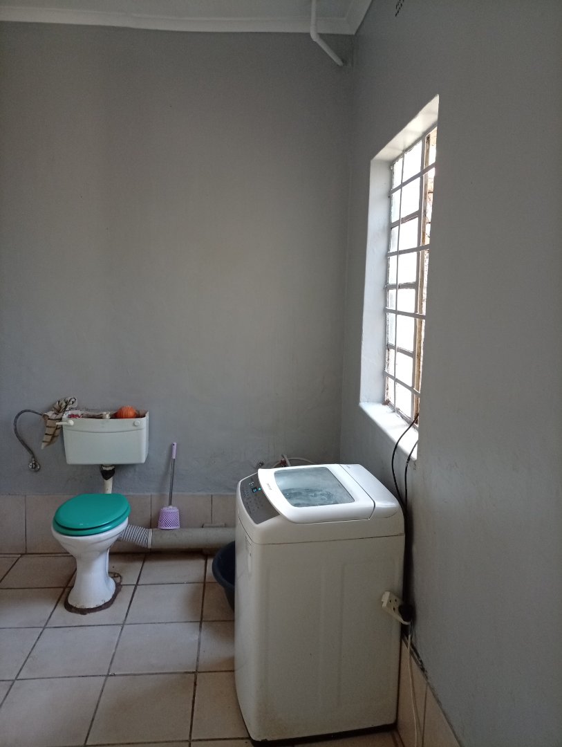 7 Bedroom Property for Sale in Vrededorp Gauteng