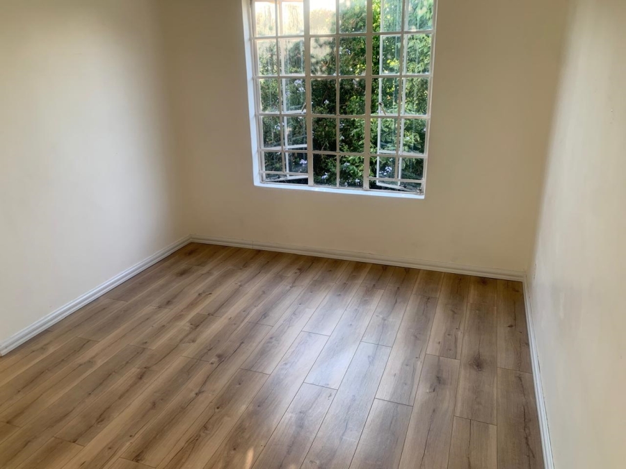 To Let 3 Bedroom Property for Rent in Bassonia Rock Gauteng