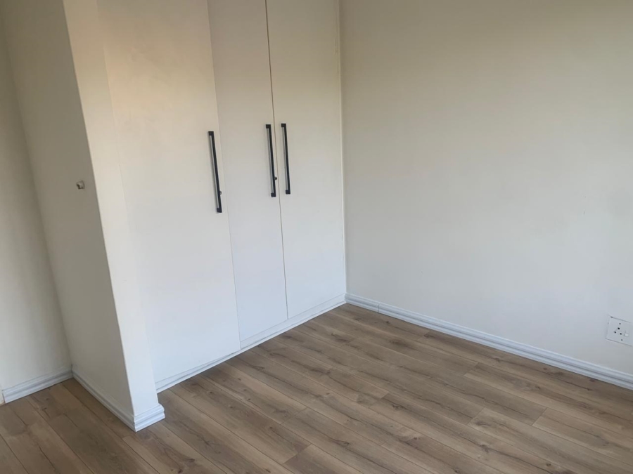 To Let 3 Bedroom Property for Rent in Bassonia Rock Gauteng