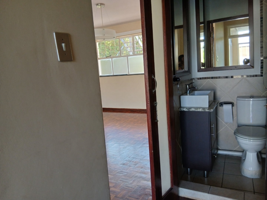 2 Bedroom Property for Sale in Illovo Gauteng