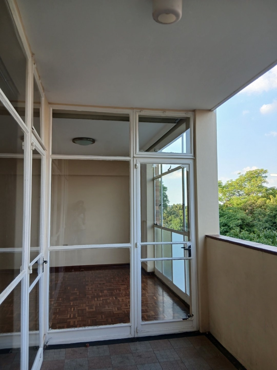 2 Bedroom Property for Sale in Illovo Gauteng
