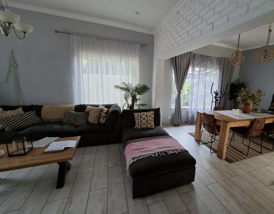 3 Bedroom Property for Sale in Villieria Gauteng