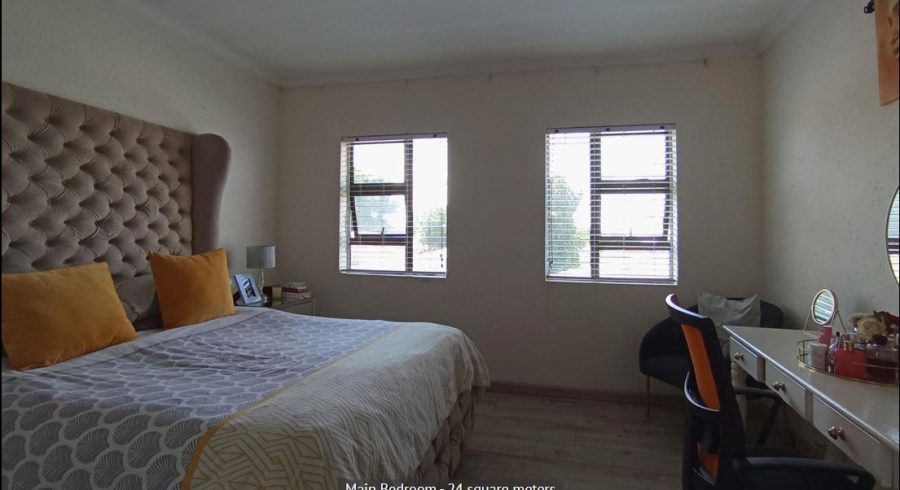 3 Bedroom Property for Sale in Noordwyk Gauteng