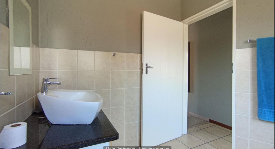 3 Bedroom Property for Sale in Noordwyk Gauteng