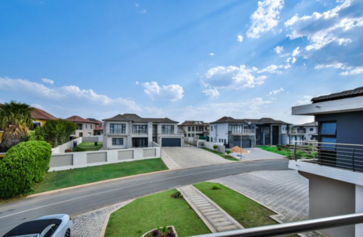 6 Bedroom Property for Sale in Savannah Country Estate Gauteng