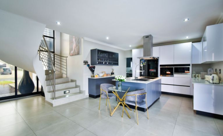 6 Bedroom Property for Sale in Savannah Country Estate Gauteng