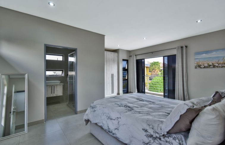 6 Bedroom Property for Sale in Savannah Country Estate Gauteng
