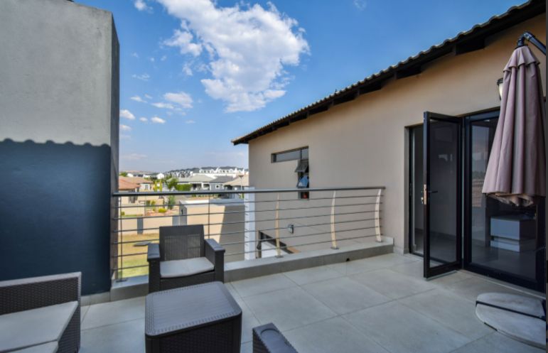6 Bedroom Property for Sale in Savannah Country Estate Gauteng