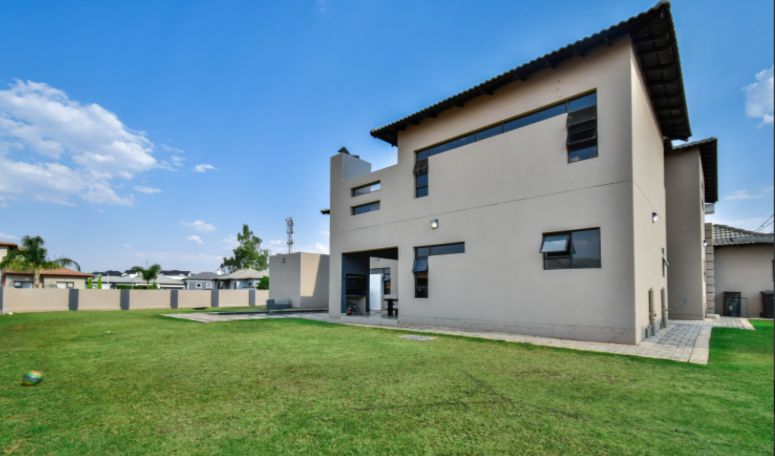 6 Bedroom Property for Sale in Savannah Country Estate Gauteng