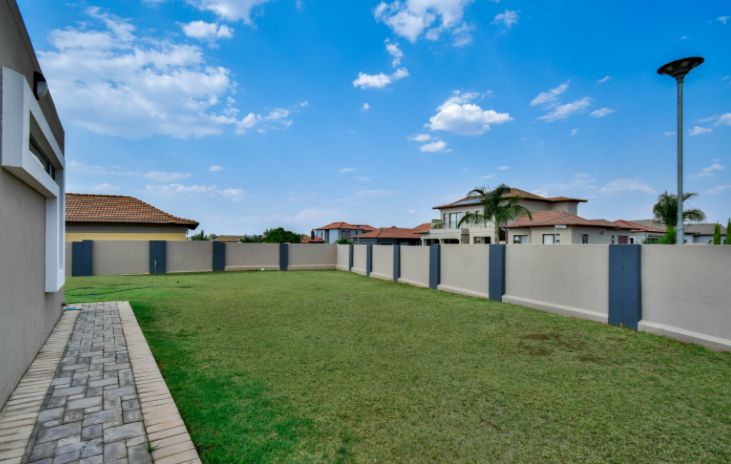 6 Bedroom Property for Sale in Savannah Country Estate Gauteng
