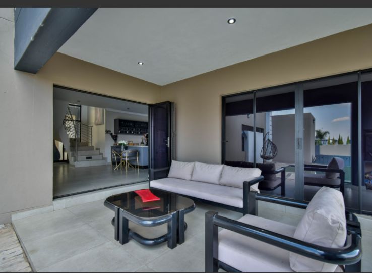 6 Bedroom Property for Sale in Savannah Country Estate Gauteng