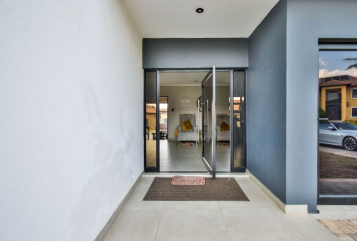 6 Bedroom Property for Sale in Savannah Country Estate Gauteng
