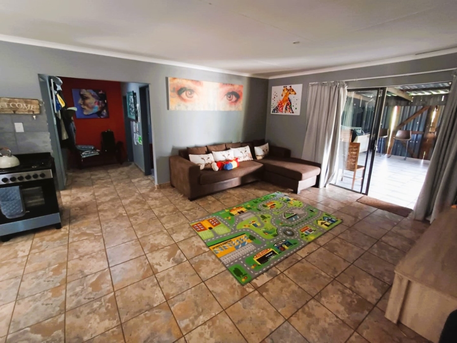 Commercial Property for Sale in Zandfontein AH Gauteng