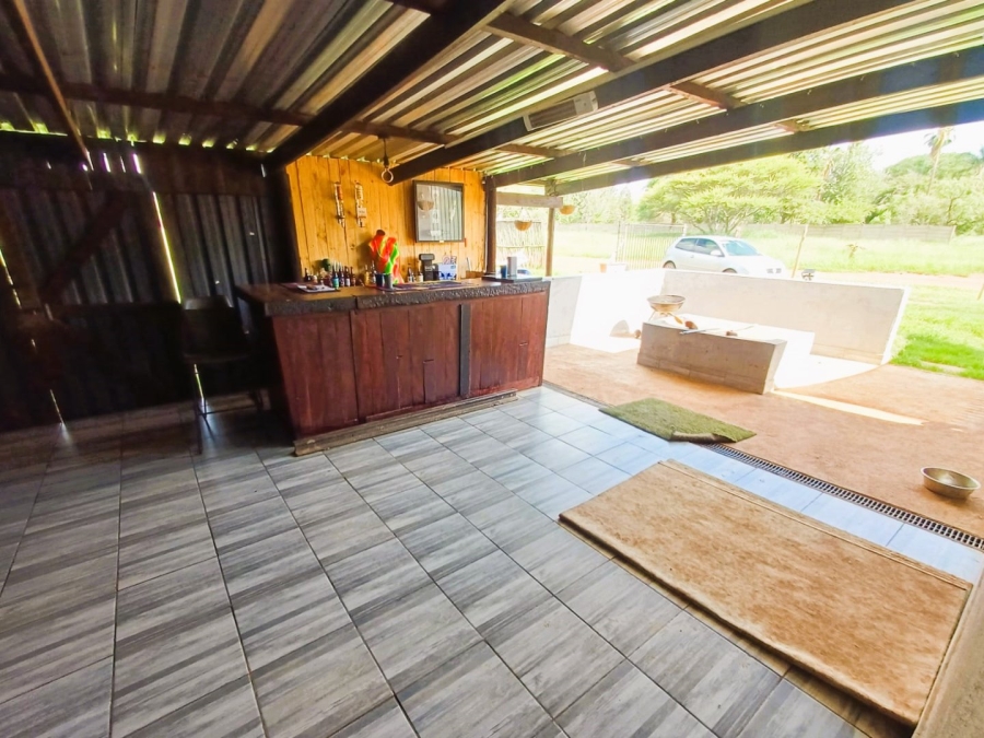 Commercial Property for Sale in Zandfontein AH Gauteng