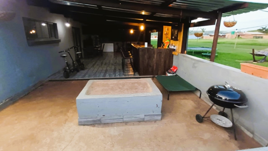 Commercial Property for Sale in Zandfontein AH Gauteng
