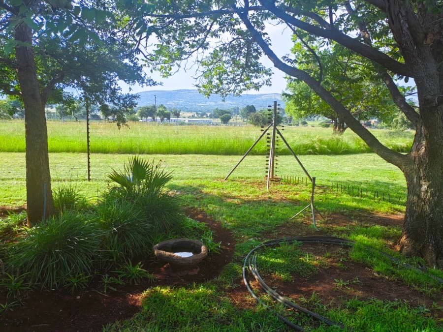 Commercial Property for Sale in Zandfontein AH Gauteng