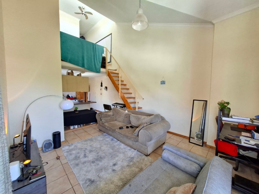 1 Bedroom Property for Sale in Hatfield Gauteng