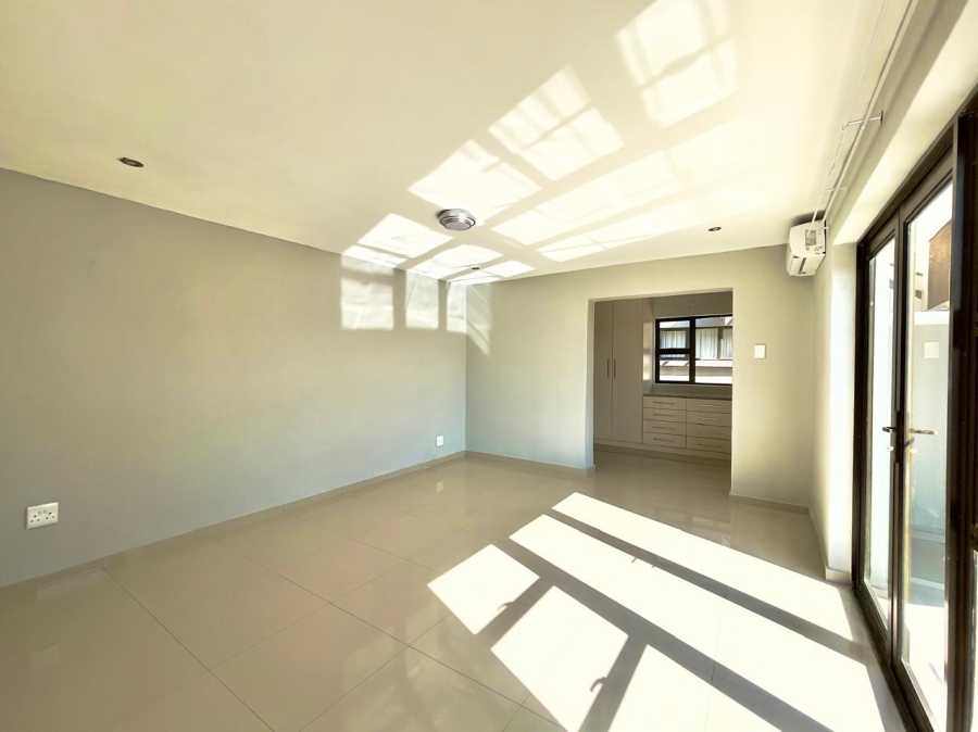 To Let 4 Bedroom Property for Rent in Sagewood Gauteng