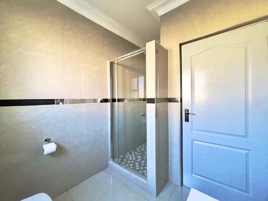 To Let 4 Bedroom Property for Rent in Sagewood Gauteng