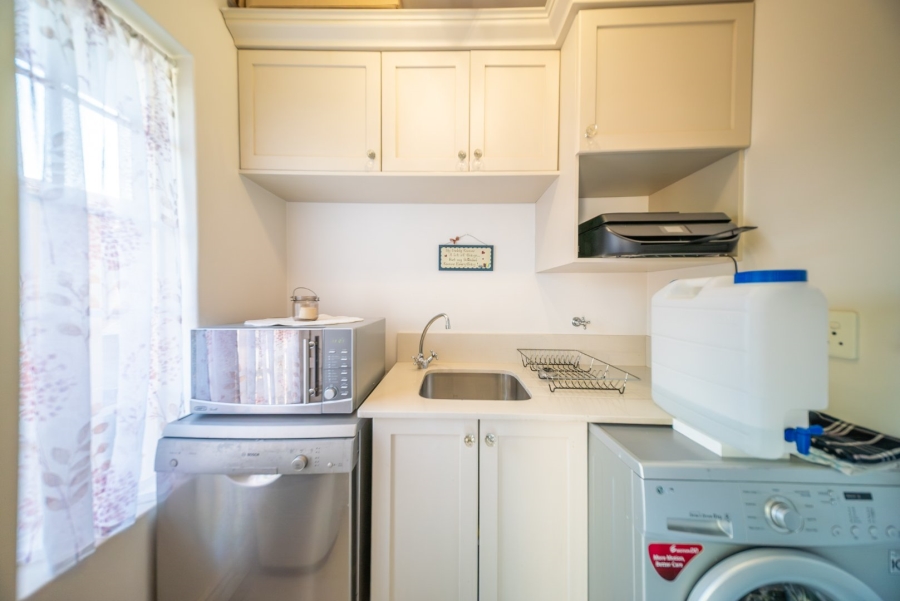 1 Bedroom Property for Sale in Thornhill Estate Gauteng