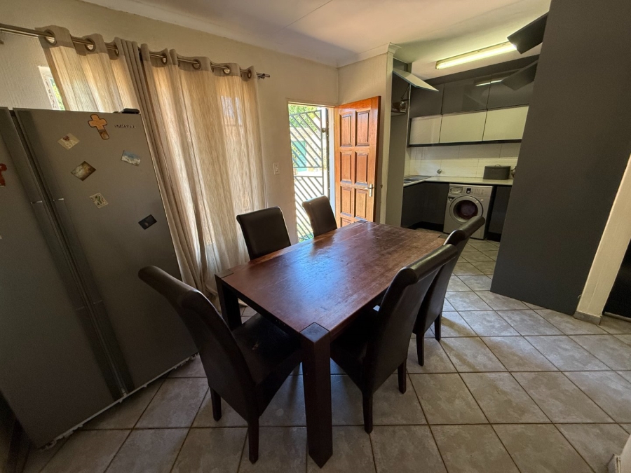 2 Bedroom Property for Sale in Highveld Gauteng